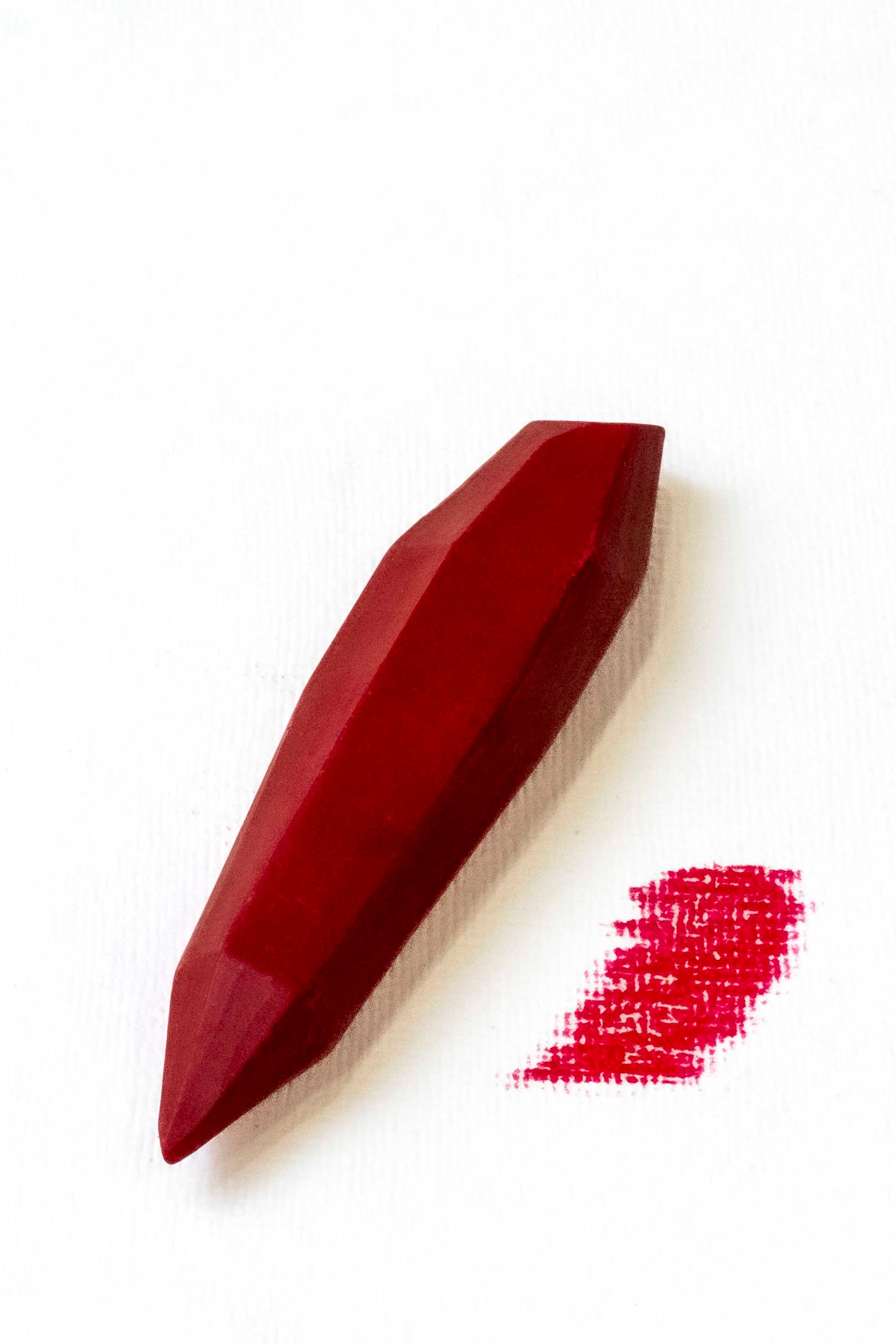 Crayon de cire - rouge frisson - amatxi